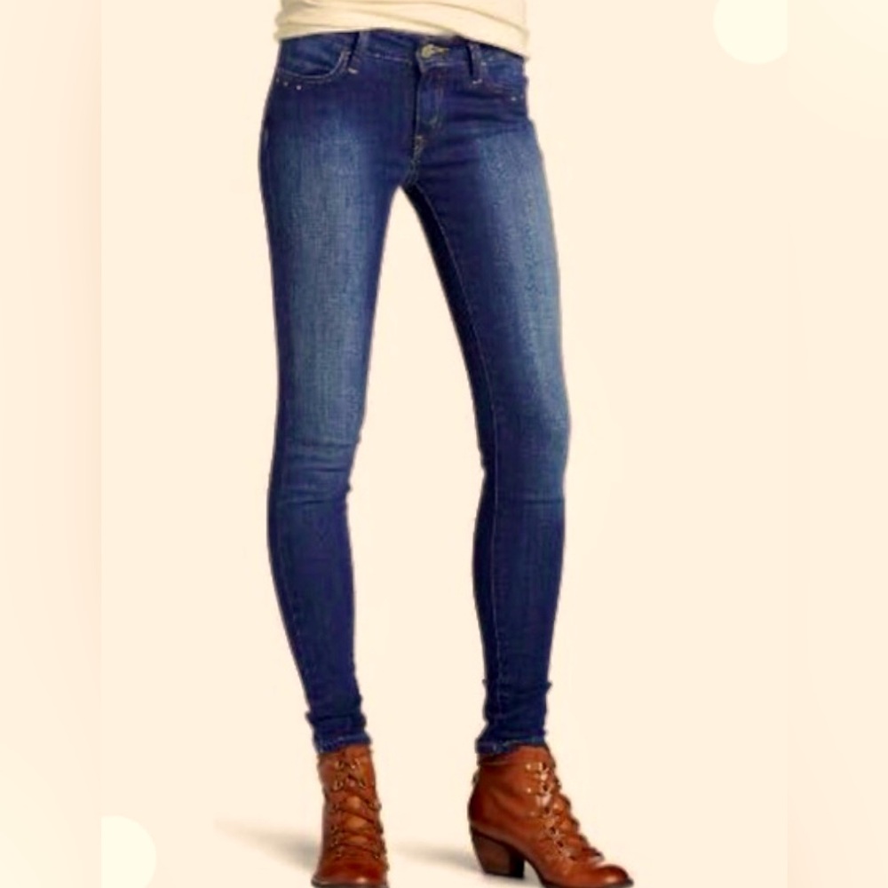 LEVI’S  535 Skinny Leggings Stretch Denim